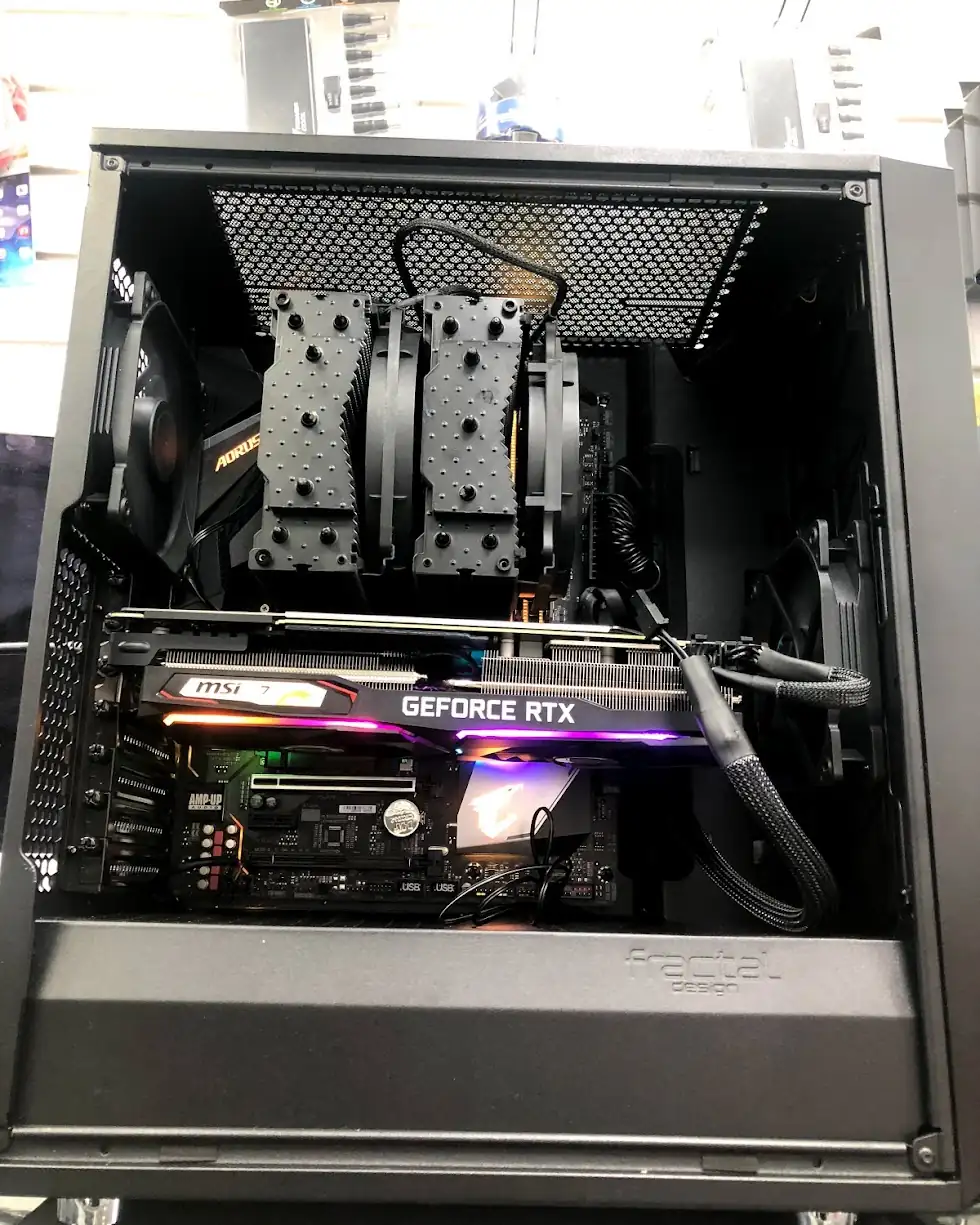 Recent custom build, Fractal Design case with MSI GeForce RTX graphics card installed