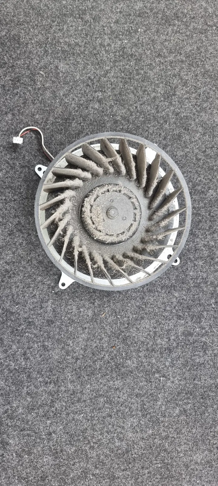 fan cleaned on laptop
